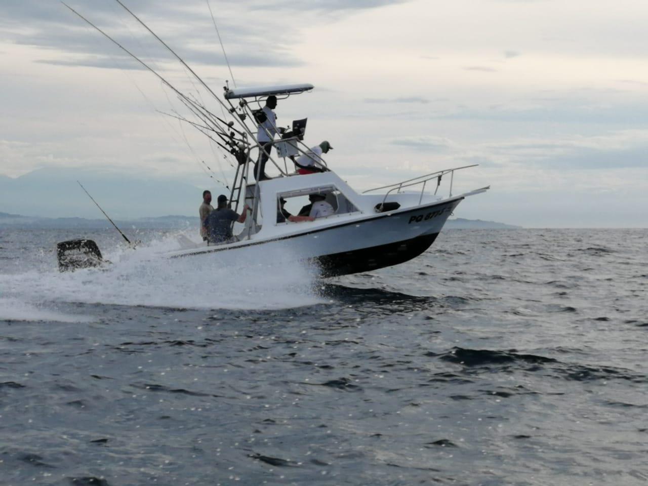 28ftCharter